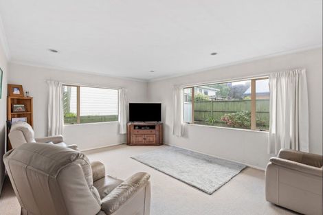 Photo of property in 4 Cyrus Street, Whalers Gate, New Plymouth, 4310