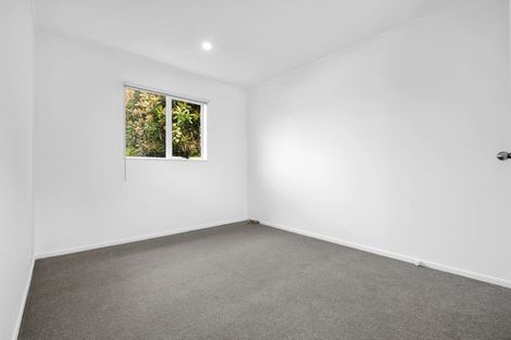 Photo of property in 71 Rosehill Drive, Rosehill, Papakura, 2113