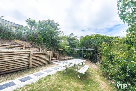 Photo of property in 15b Lenox Grove, Johnsonville, Wellington, 6037