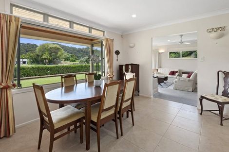 Photo of property in 105 Yorke Road, Haruru, 0204