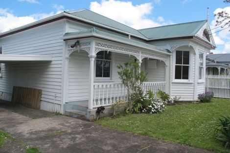 Photo of property in 31 Royal Terrace, Sandringham, Auckland, 1025