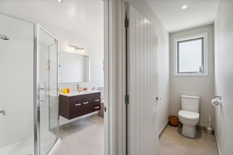 Photo of property in 12 Paradise Place, Lake Hawea, Wanaka, 9382