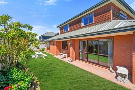 Photo of property in 2/18 Wentworth Street, Ilam, Christchurch, 8041