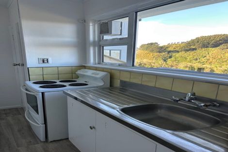 Photo of property in 29 Kitchener Terrace, Johnsonville, Wellington, 6037