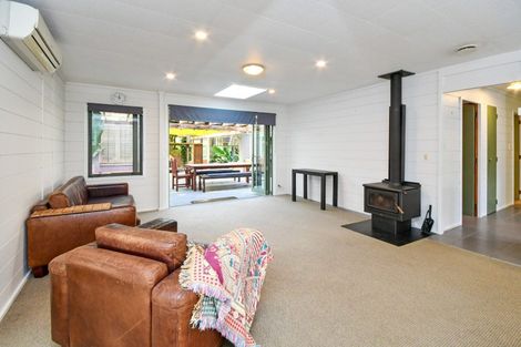 Photo of property in 305 Fitzgerald Road, Drury, 2577