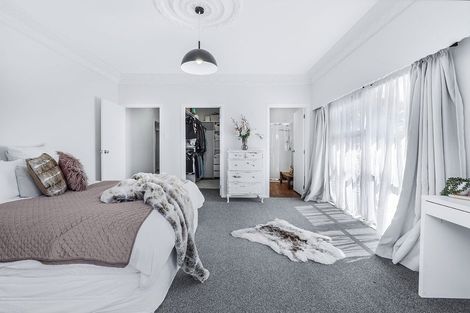 Photo of property in 12 Walsh Street, Forest Lake, Hamilton, 3200