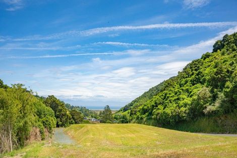 Photo of property in 60 Saddleback Road, Todds Valley, Nelson, 7071