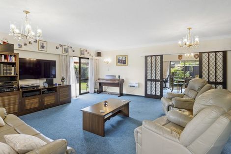 Photo of property in 24 Montclare Avenue, Ilam, Christchurch, 8041