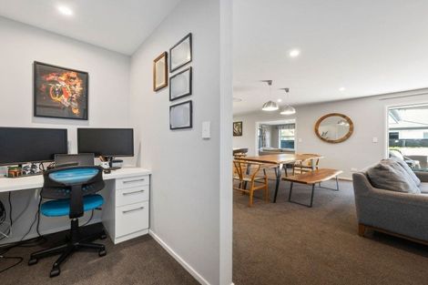 Photo of property in 8 Whincops Road, Halswell, Christchurch, 8025