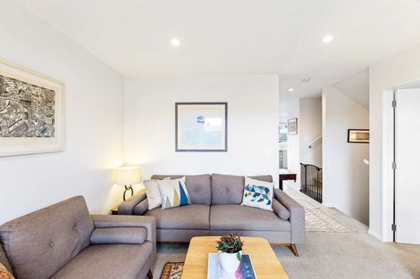 Photo of property in 63 Seymour Road, Sunnyvale, Auckland, 0612