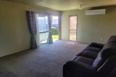 Photo of property in 24b Kenmore Street, Westown, New Plymouth, 4310