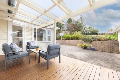 Photo of property in 107 Alexander Road, Raumati Beach, Paraparaumu, 5032