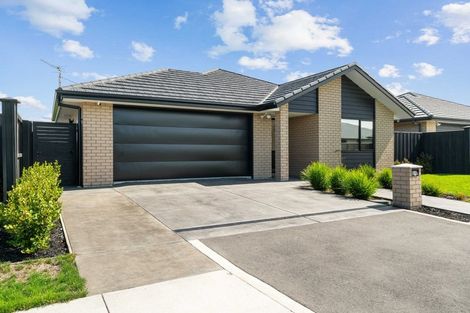 Photo of property in 16 Chesney Drive, Rolleston, 7615