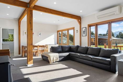 Photo of property in 52 Church Street, Oxford, 7430