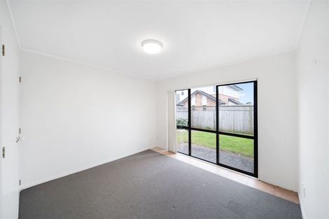 Photo of property in 2/45a Great South Road, Manurewa, Auckland, 2102