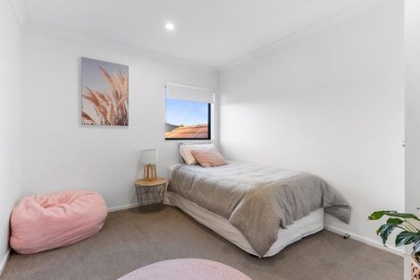 Photo of property in 29a Bay Street, Red Beach, 0932