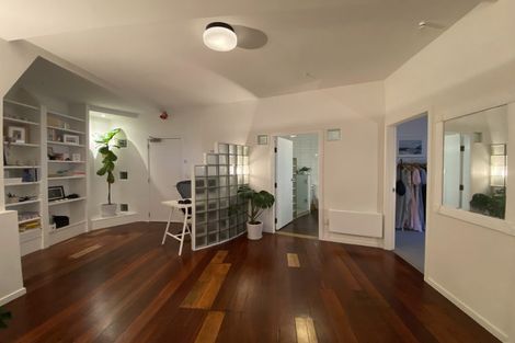 Photo of property in Bond Store Apartments, 8f Egmont Street, Te Aro, Wellington, 6011