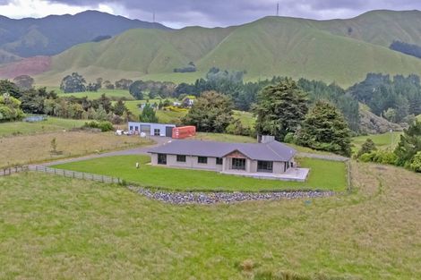 Photo of property in 97a Albert Road, Tokomaru, Palmerston North, 4474