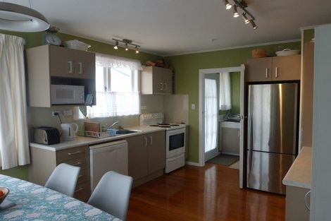 Photo of property in 36 Maui Pomare Street, Blockhouse Bay, Auckland, 0600