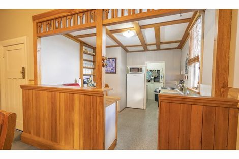 Photo of property in 70 Ferry Road, Edendale, 9825