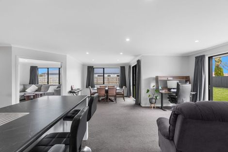 Photo of property in 26 Mitre Way, Solway, Masterton, 5810