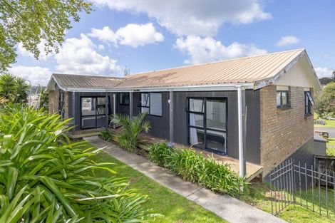 Photo of property in 1 Matai Place, Huntly, 3700