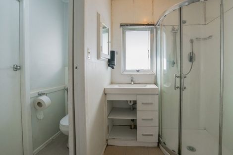 Photo of property in 16 Valentine Street, Papakura, 2110