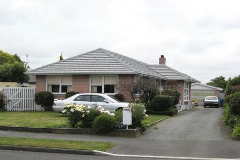 Photo of property in 41 Yardley Street, Avonhead, Christchurch, 8042