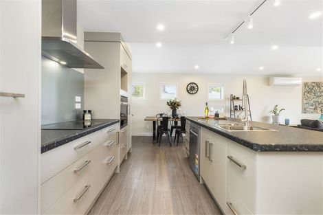 Photo of property in 19a Rostrevor Street, Hamilton Central, Hamilton, 3204