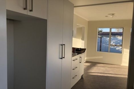 Photo of property in 10 Jupiter Street, Milson, Palmerston North, 4414