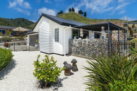 Photo of property in 14 Devenish Place, Atawhai, Nelson, 7010