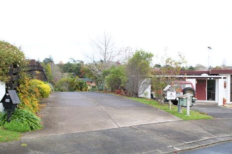 Photo of property in 22 Bert Wilson Place, Cockle Bay, Auckland, 2014
