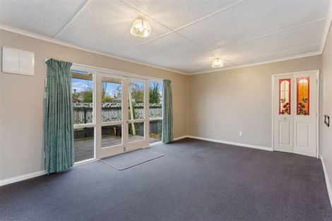 Photo of property in 1 Pine Avenue, Kainga, Christchurch, 8083