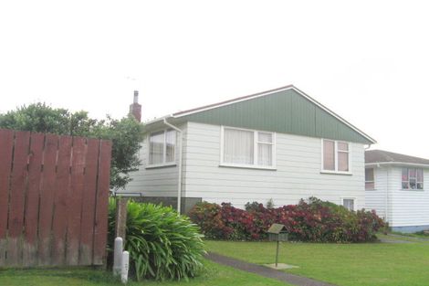 Photo of property in 11 Desert Gold Street, Ascot Park, Porirua, 5024