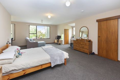 Photo of property in 20 Tyndale Place, Ilam, Christchurch, 8041