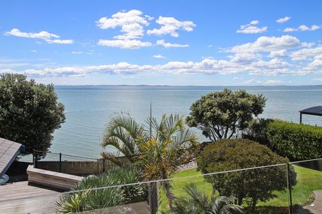 Photo of property in 26 Crispe Road, Clarks Beach, 2122