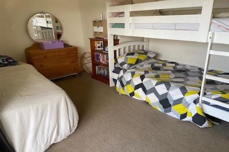 Photo of property in 16 Monument Road, Clevedon, Papakura, 2582