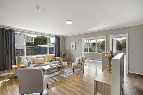 Photo of property in 3 Tui Road, Raumati Beach, Paraparaumu, 5032