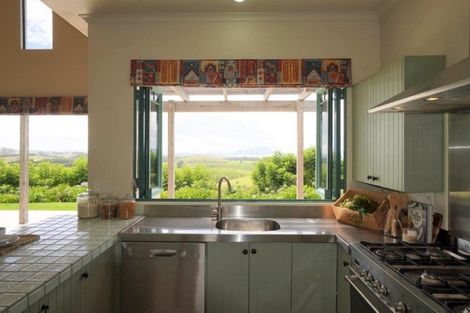 Photo of property in 114 Mountfield Road, Waipu, 0582