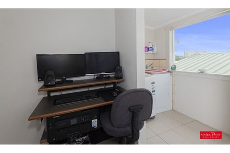 Photo of property in 9 Union Street, Hikurangi, 0114