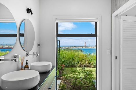 Photo of property in 6 The Heights, Whangarei Heads, Whangarei, 0174