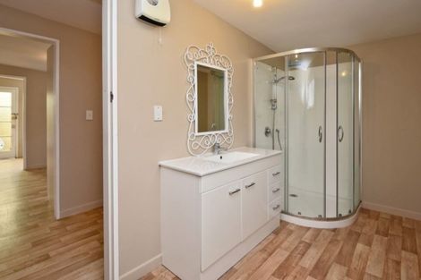 Photo of property in 10 Matlock Street, Woolston, Christchurch, 8062