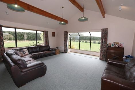 Photo of property in 18 Thews Road, Tinwald, Ashburton, 7778