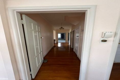 Photo of property in 220 St George Street, Papatoetoe, Auckland, 2025