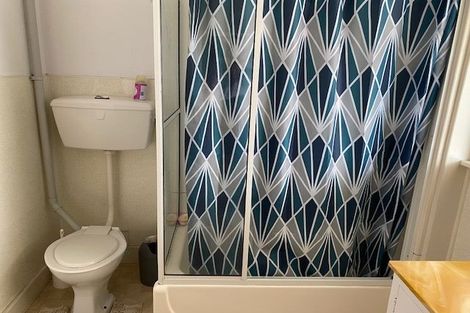 Photo of property in 60 Avenue Road, West End, Timaru, 7910