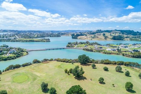Photo of property in 5 Rangitahi Road, Raglan, 3225