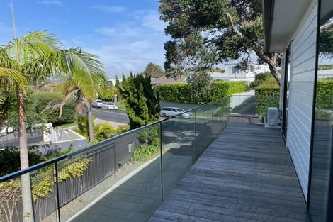 Photo of property in 37 Churchill Road, Murrays Bay, Auckland, 0630