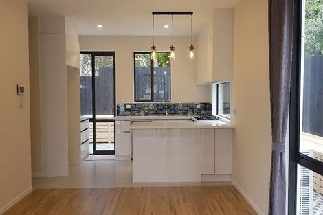 Photo of property in 9a Becroft Drive, Forrest Hill, Auckland, 0620