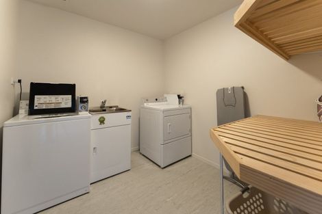 Photo of property in 16 Silverstone Drive, Cromwell, 9384