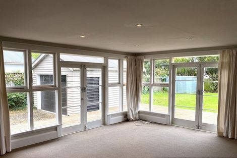 Photo of property in 18 Severn Street, St Albans, Christchurch, 8014